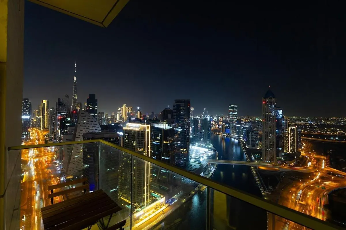 Burj Khalifa View Apartment In Business Bay Дубай
