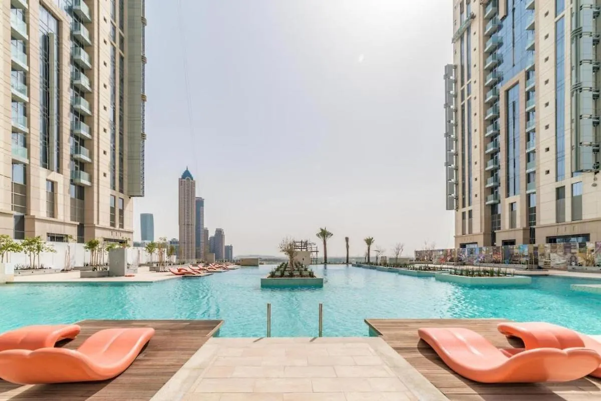 Burj Khalifa View Apartment In Business Bay Дубай